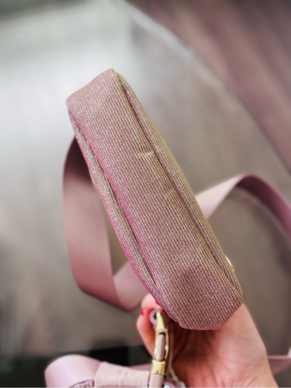 LULULEMON NWT Everywhere Belt Bag 1L Glitter Pink Champagne - Picture 9 of 9